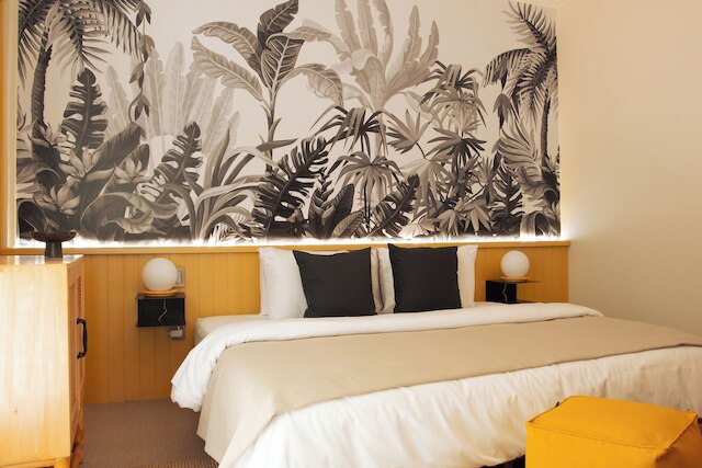 ラレド バイ ミスター W