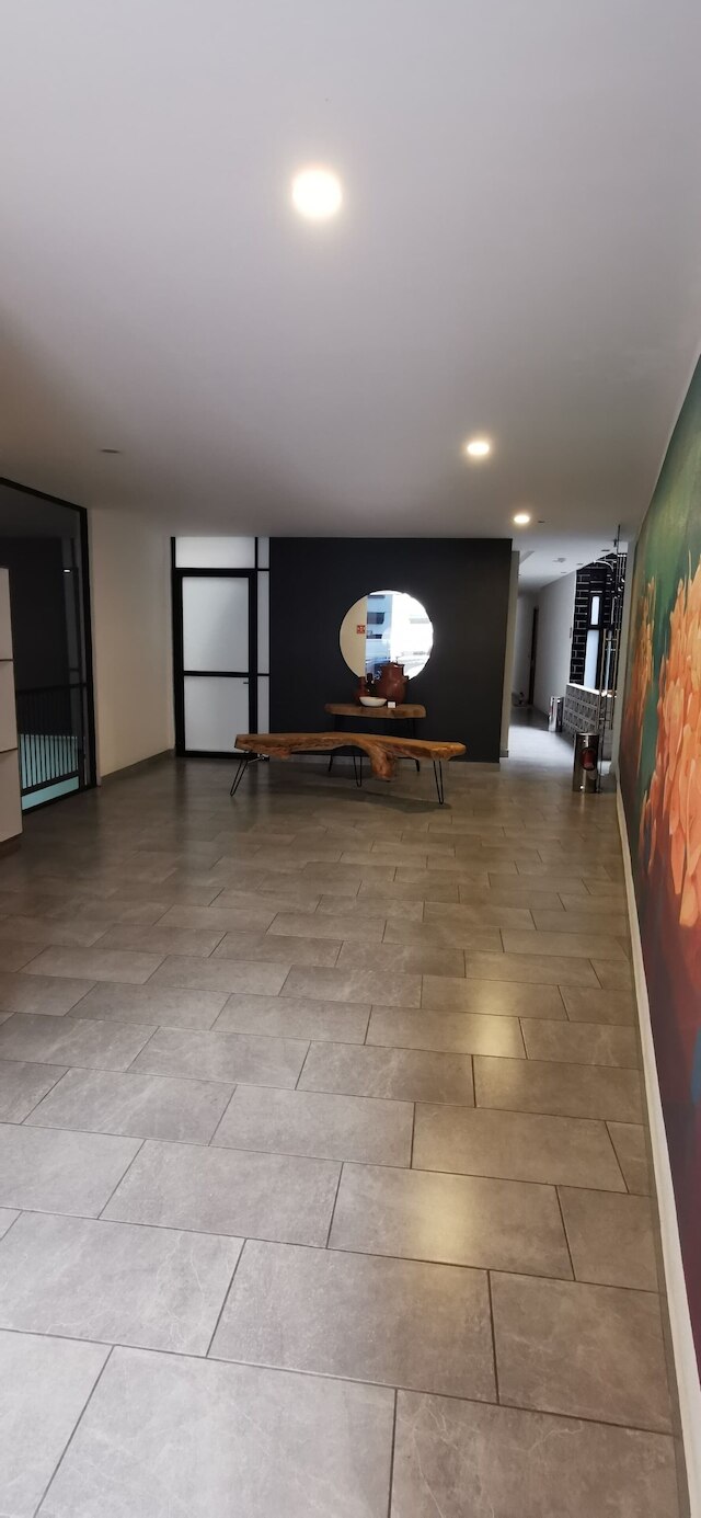 ミネリア 13 バイ ミスター W