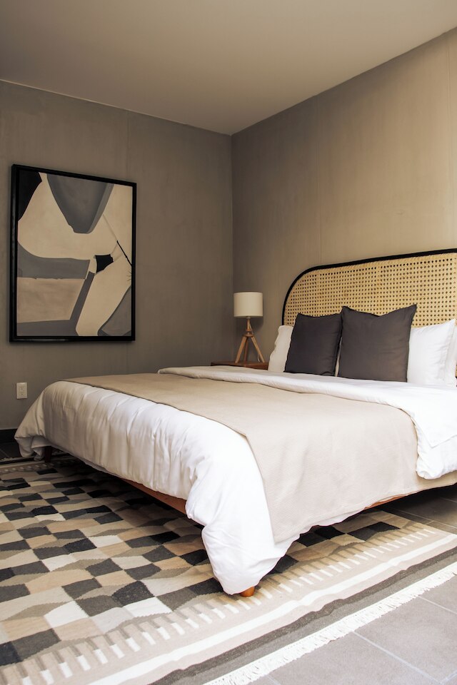 ミネリア 13 バイ ミスター W