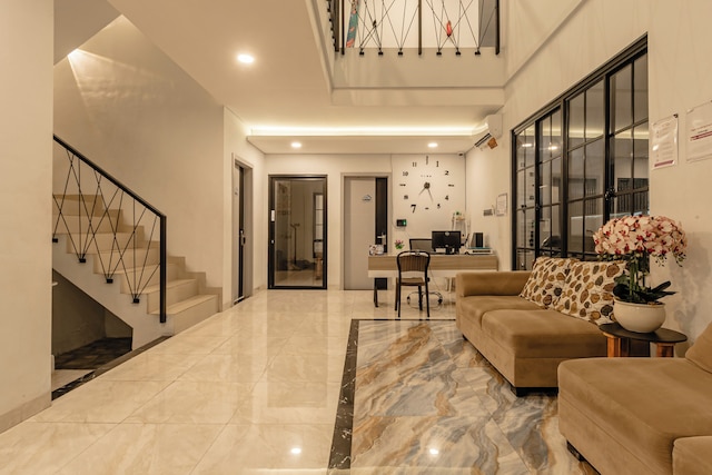 モンゴ マンピール バイ レコマ