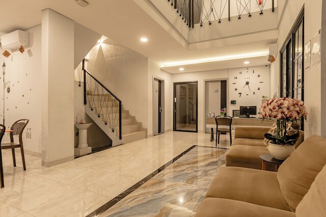 モンゴ マンピール バイ レコマ