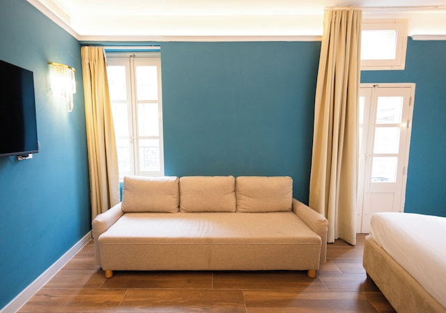 モスタ ステイズ