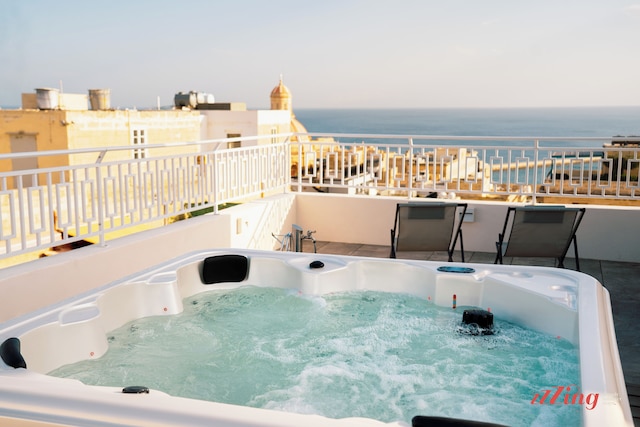 アバロン ブティック