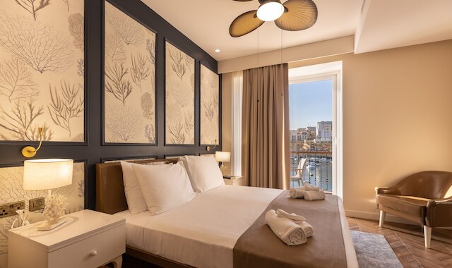 エル ドリス ブティック リビング