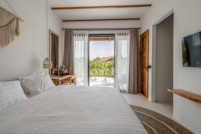 ベラピ ヴィラ by EVDEkimi - コンフィ リトリート ウィズ プール イン ザ ウブド アーティスティック センター