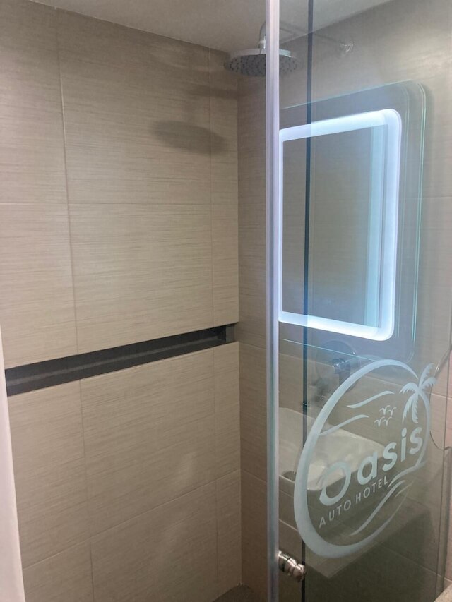 ホテル オアシス