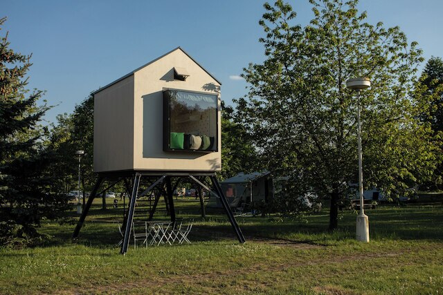 キャンプ ヅバン