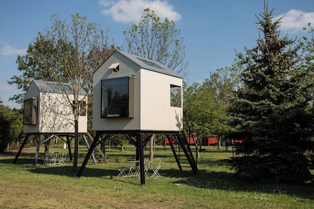 キャンプ ヅバン