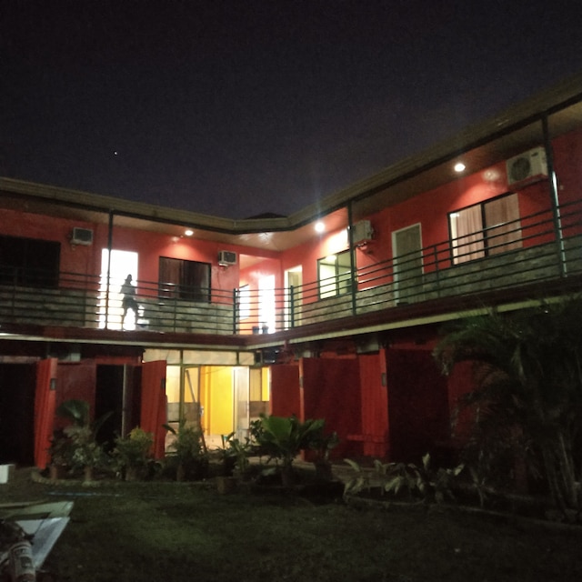 マックス トラベラーズ イン