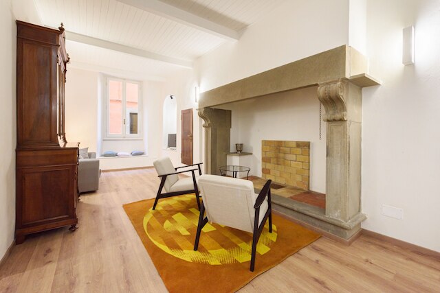 ウフィツィ 3ベッドルームズ バイ メガ