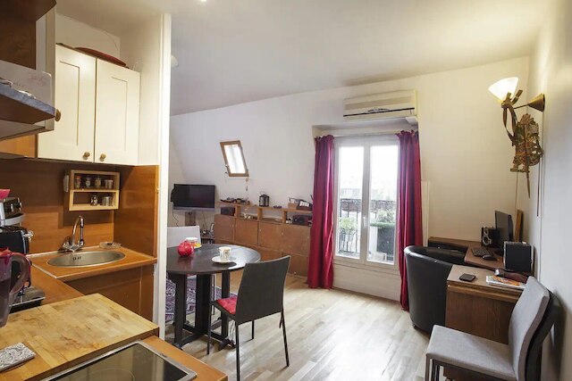 モンマルトル ジェム