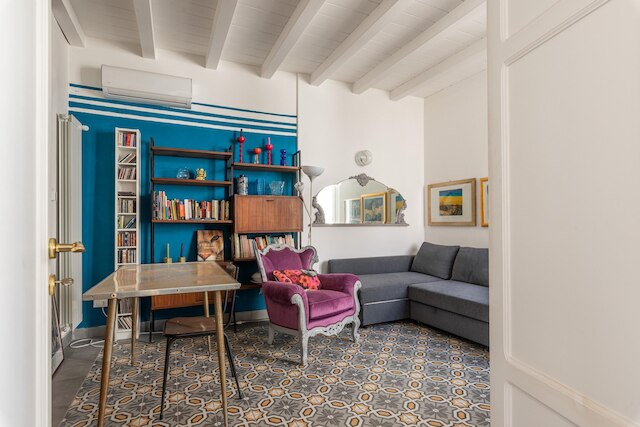 ウナ テラッツァ ス ヴィア カルデライ バイ ワンダフル イタリー