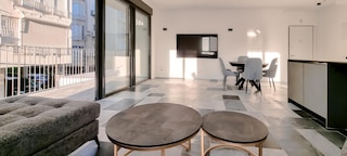 マットモン コーエン クォーツ イン テルアビブ-ヤフォ