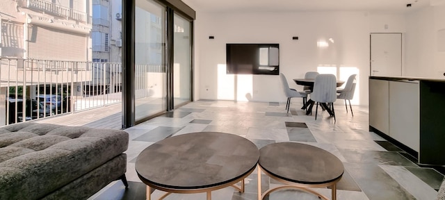 マットモン コーエン クォーツ イン テルアビブ-ヤフォ