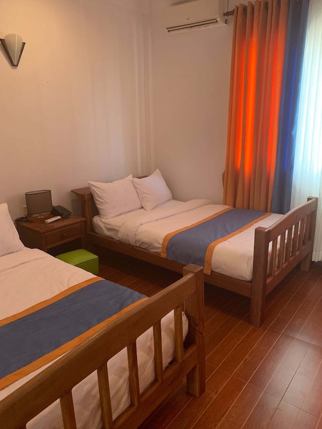 マハ カリ ホテル