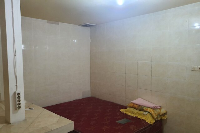 ホテル O コー ワット ホームステイ シャリア