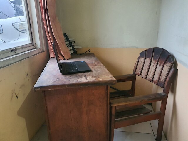 ホテル O コー ワット ホームステイ シャリア