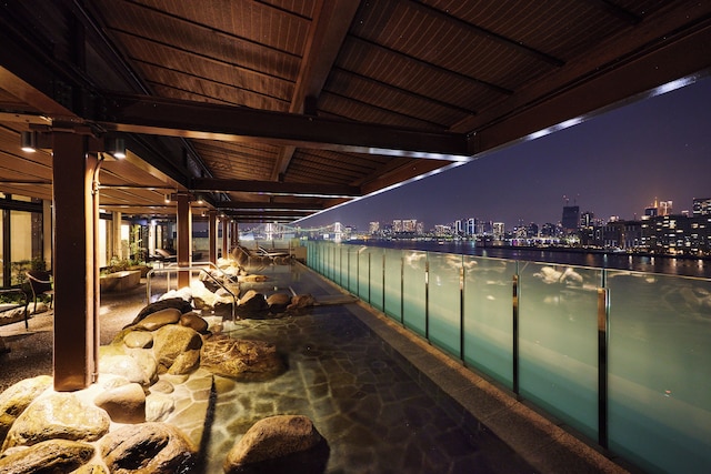 東京豊洲 万葉倶楽部