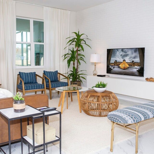 4577 スタニング 7BD ホーム