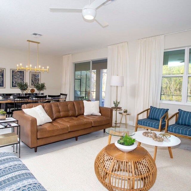 4577 スタニング 7BD ホーム