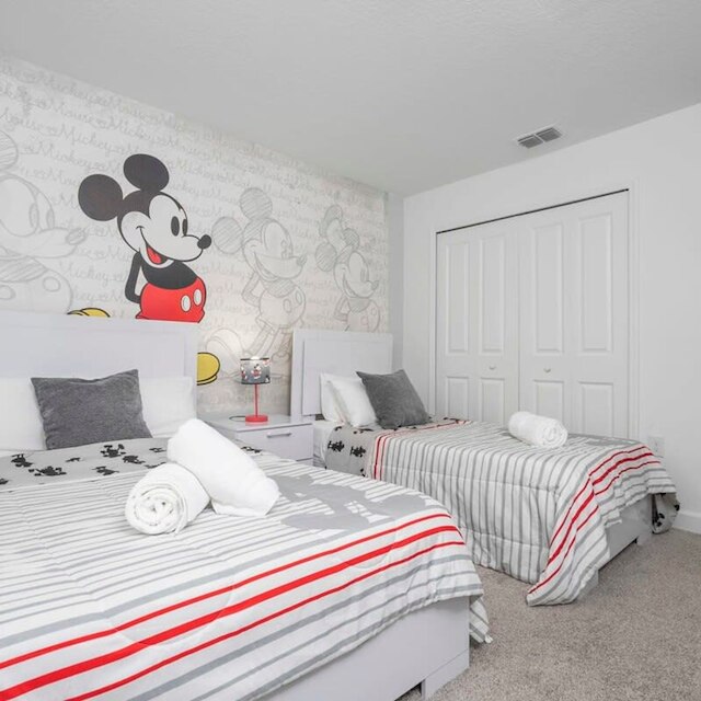 2941 モダン 4BD アット ストーリー レイク