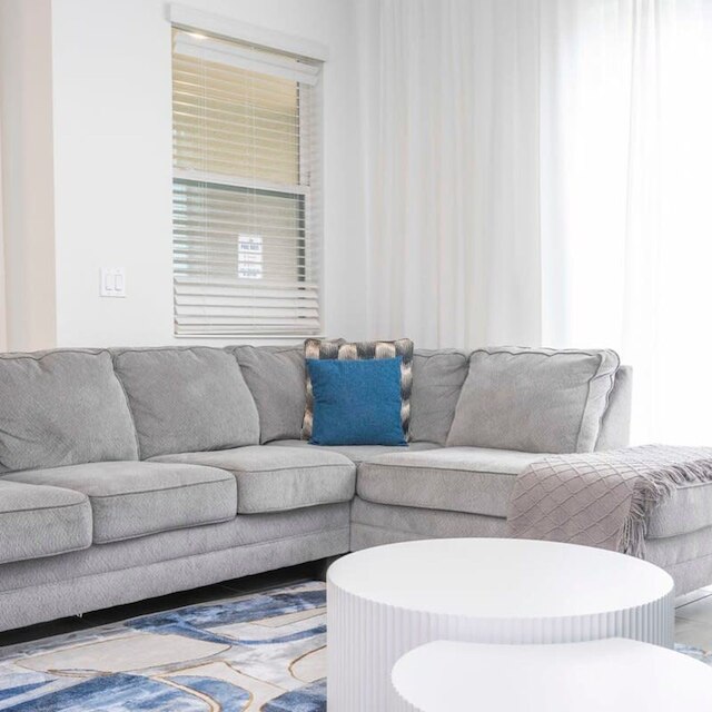 2941 モダン 4BD アット ストーリー レイク