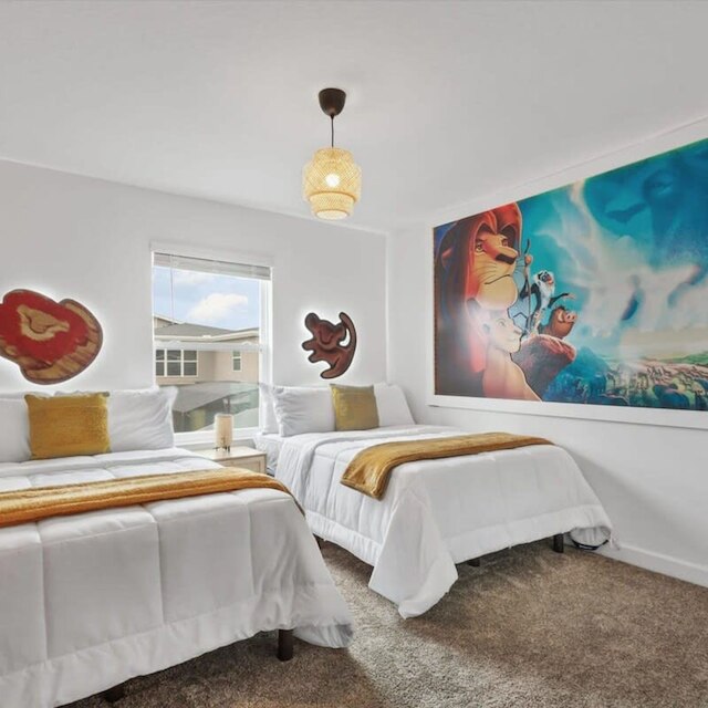 2464 オーサム 4BD タウンハウス ロケーテッド アット ストーリー レイク