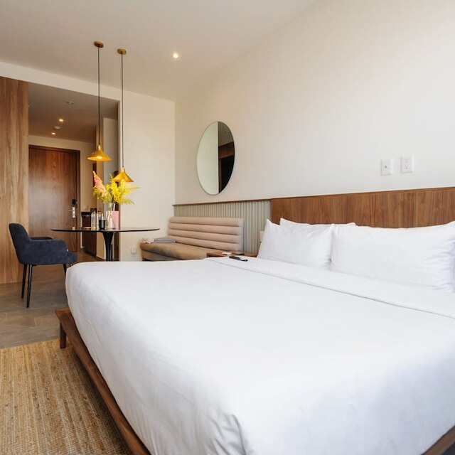 スペクタキュラーロフト ウィズ アメージングビュー イン クアウトモク