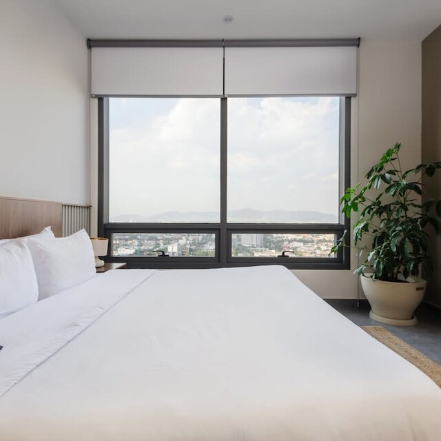 スペクタキュラーロフト ウィズ アメージングビュー イン クアウトモク