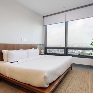 スペクタキュラーロフト ウィズ アメージングビュー イン クアウトモク