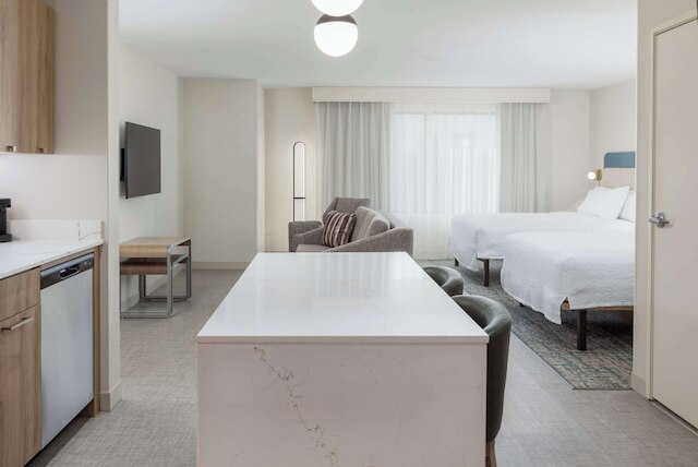 ホームウッド スイーツ バイ ヒルトン サイプレス オレンジ カウンティ