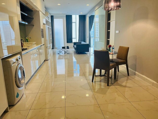 ラグジュアリー スイーツ アット プラチナム KLCC