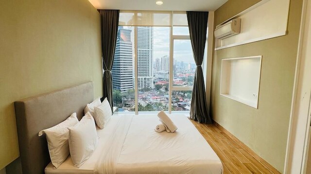 ラグジュアリー スイーツ アット プラチナム KLCC