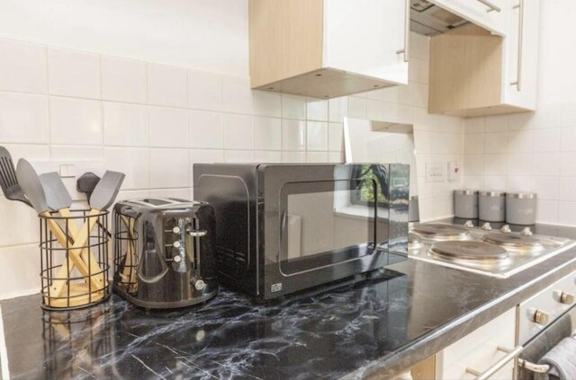 ノバネスト サルフォード アパートメント