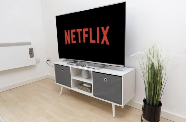 ノバネスト サルフォード アパートメント