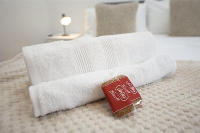 ノバネスト サルフォード アパートメント