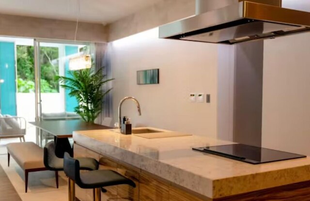 pool villa Sanrriott Okinawa Motobu