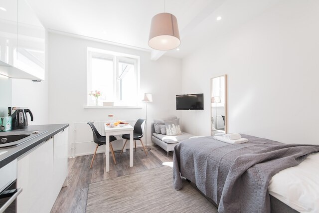 フォレノム アパートメンツ ヘルシンキ ラウタッサリ