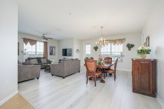 エピック ユニバース ビスタ ケイ レイクビュー コンド - 1019