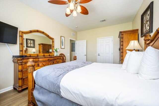 ビューティフル コンド ビスタ ケイ、ニア パークス! - 3006