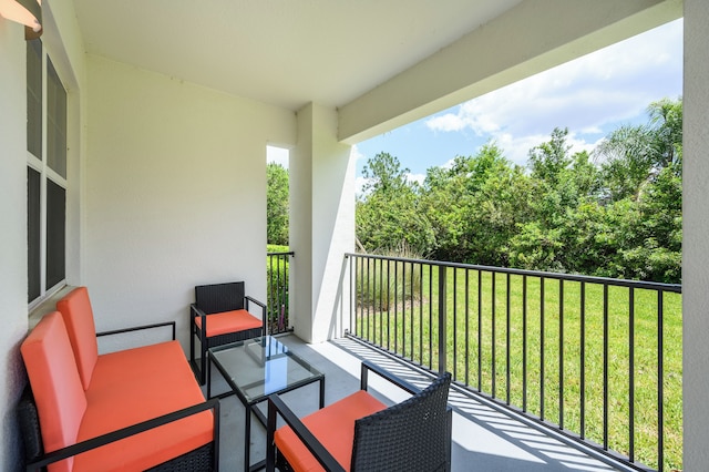 ブランド ニュー モダン ビスタ ケイ リザーブ コンド - 5003