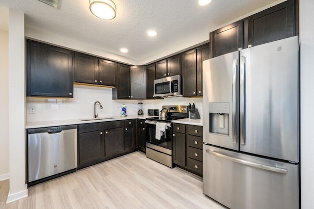 エピックユニバース ニュー モダン ビスタ ケイ リザーブ コンド - 5005