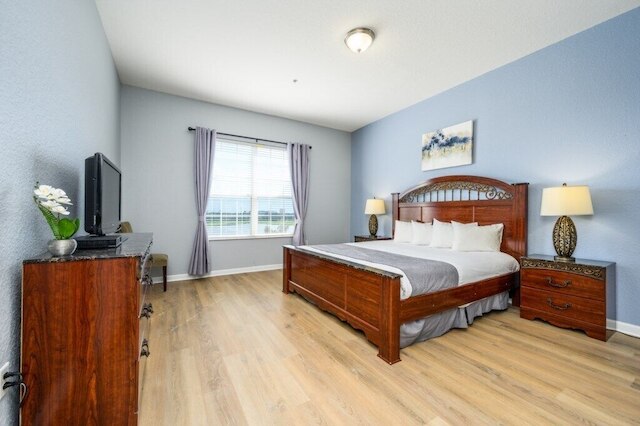 エピックユニバース ニュー リスティング! レイクビュー コンド, ビスタ ケイ - 1017