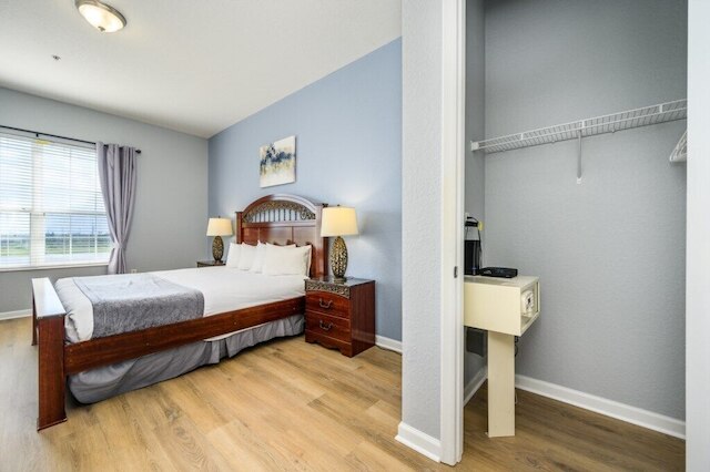 エピックユニバース ニュー リスティング! レイクビュー コンド, ビスタ ケイ - 1017