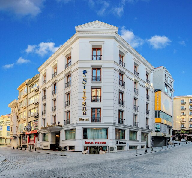 シルヴァナ ホテル