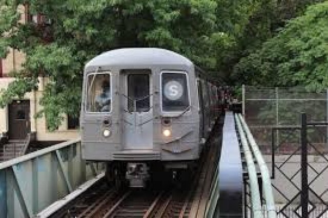 クラウンハイツファイネスト