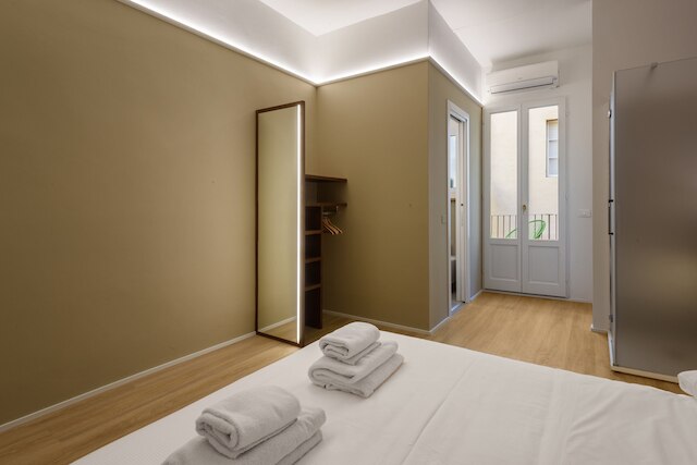 アングイッラーラ フル デザイン バイ メガ