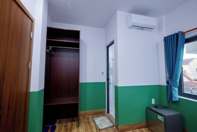 ナインティーズ ホームステイ