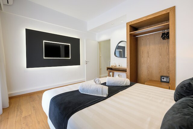 アクロポリス シグネチャー アパートメント