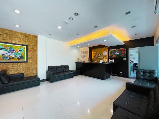 シャイアントラベラーズイン マニラ パワードバイ ココテル